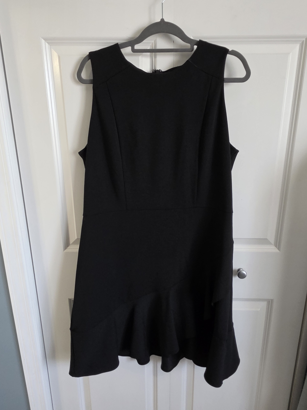 Simply Vera Vera Wang Black Sleeveless Ruffle-Hem Mini Dress